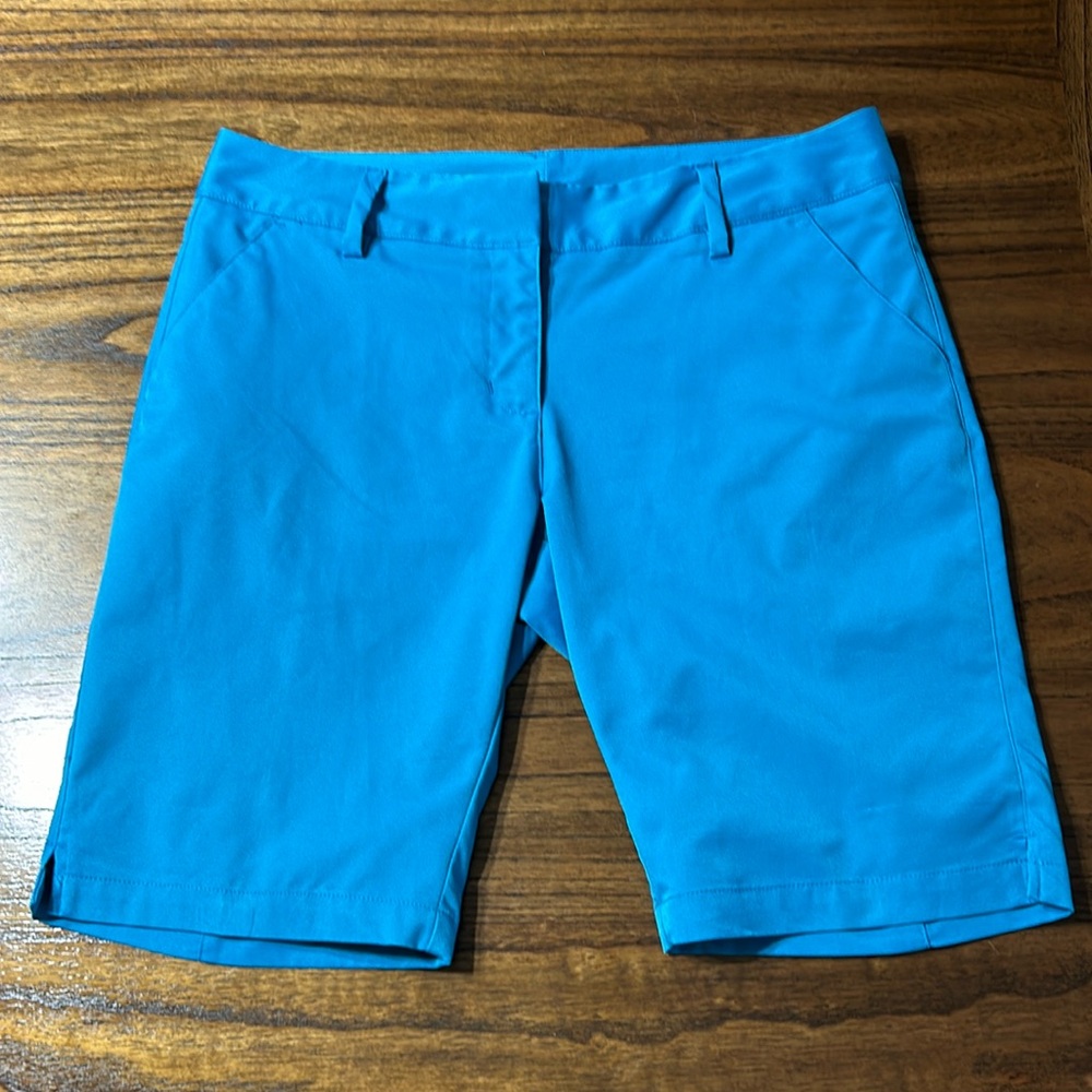 Women’s Adidas Golf Shorts Size 10